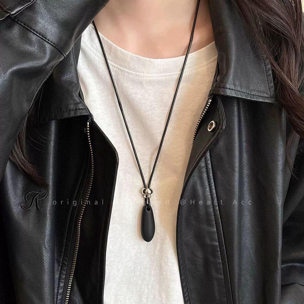 Mori Acorn-Style Ethnic Necklace: Handmade Woven Cotton & Linen Unisex Apparel Accessory