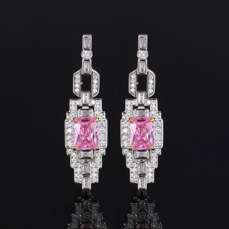Simulated colored treasure zircon earrings, emerald earrings, square diamond-encrusted red corundum earrings, pink zirconium earrings.