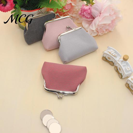 Travel Coin Holder Retro Plaid Purse, Cotton Fabric Small Change Mini Purse Kiss Lock Pouch for Women Coins Cash Earrings Lipstick Storage