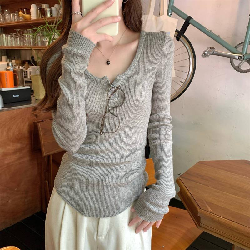 Early spring girly tender yellow knitted bottoming shirt women's button front shoulder sweater long-sleeved top