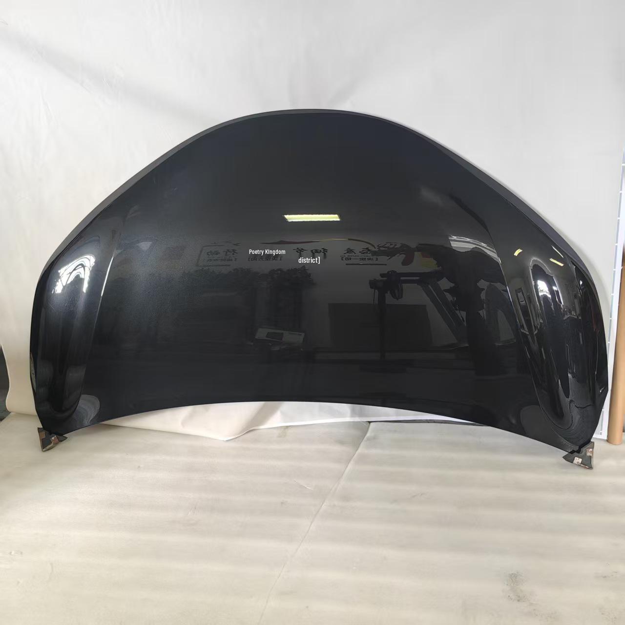 Детали капота Toyota Sienna: 53301-08060 и 53301-08080. чёрный
