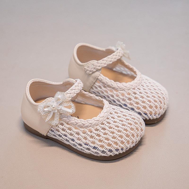 Korean Princess Pearl Bow Summer Shoes – Soft Leather, Woven Design, Hollow, Kids Style. Size 22-25: Box of 40 pairs