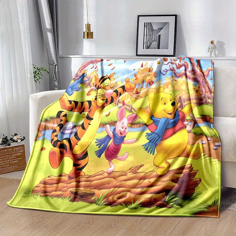 1pc Winnie Friends Printing Flannel Blanket for All Season, Unisex Cartoon Blanket, Office Blanket, Lunch Rest Blanket