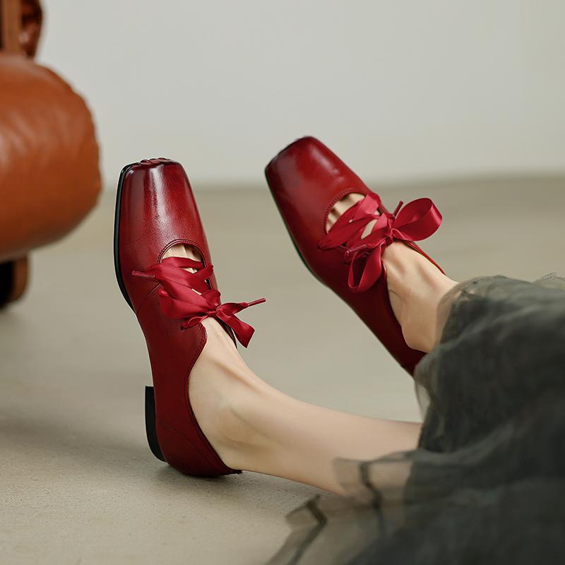 

Мода 2025 Новые весенние женские туфли-лодочки для женщин с квадратным носком, на массивном каблуке, туфли на низком каблуке, лоферы из натуральной кожи, ретро женские мюли 40 красный