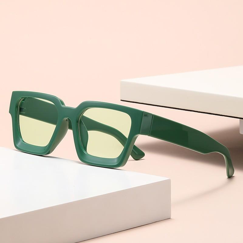 High-End Women's Square Frame UV Protection Sunglasses - Classic & Versatile Street Style