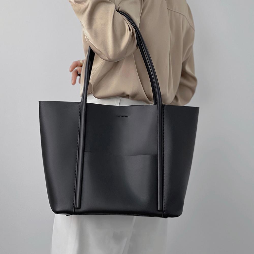 Large Capacity Handbag Women’s Roomy Bags