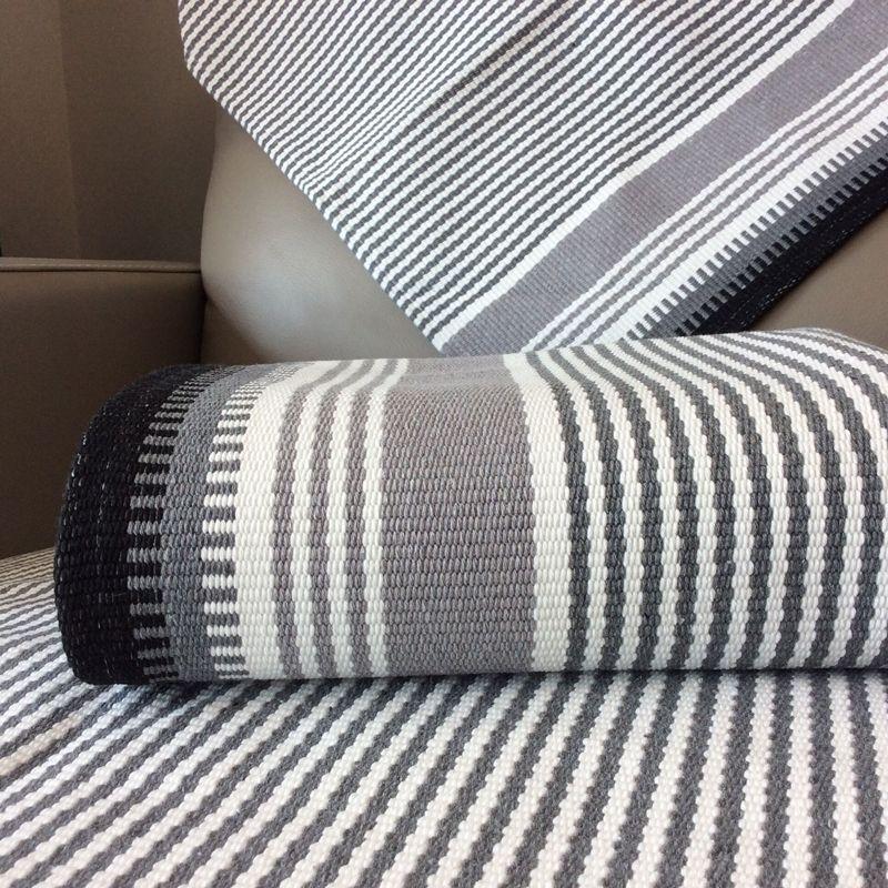 

Новая утолщенная хлопково-льняная подушка для дивана Старая грубая ткань Четыре сезона Универсальная Нескользящая Лен Супер толстая Подушка на сиденье Чехол Ткань-полотенце Park Grey-Black Strip 45*45cm