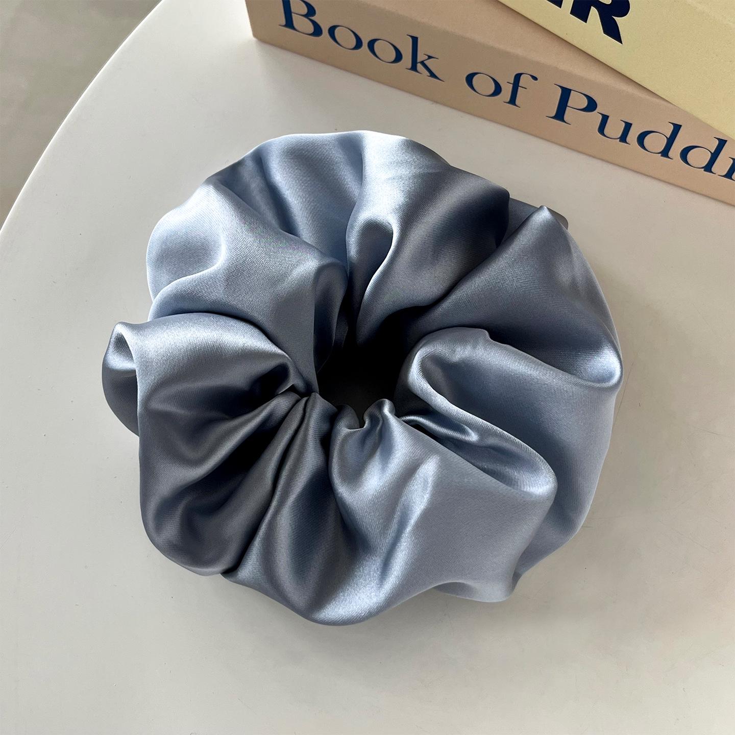 

Высококачественные шелковые резинки для волос 2026 года для женщин – Коллекция Нового года