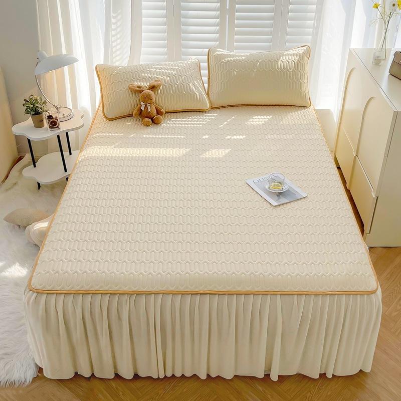 High Quality Latex Cooling Mat with Bed Skirt Elegance Breathable Ice Rayon Soft Breathable Cooling Mat