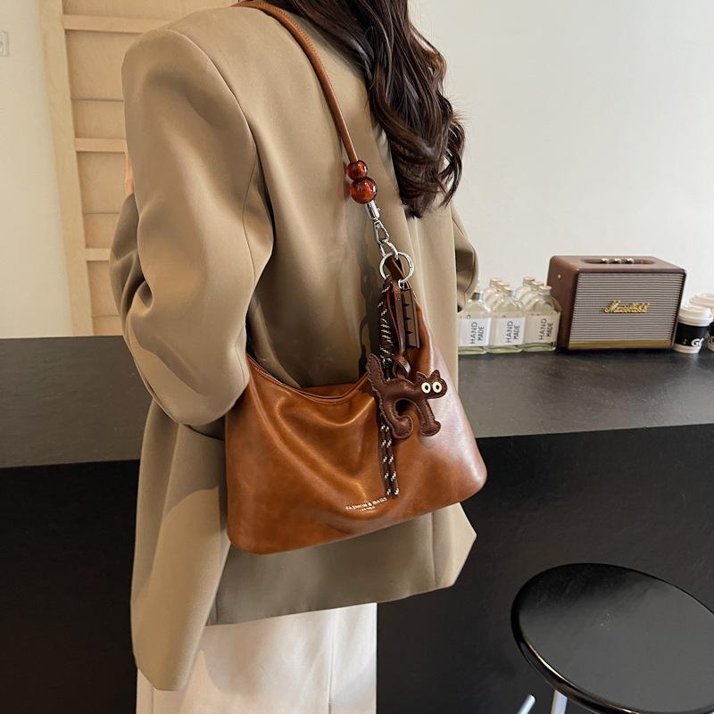 Premium sense niche bag women 2025 popular new national style versatile beaded shoulder bag simple portable underarm bag
