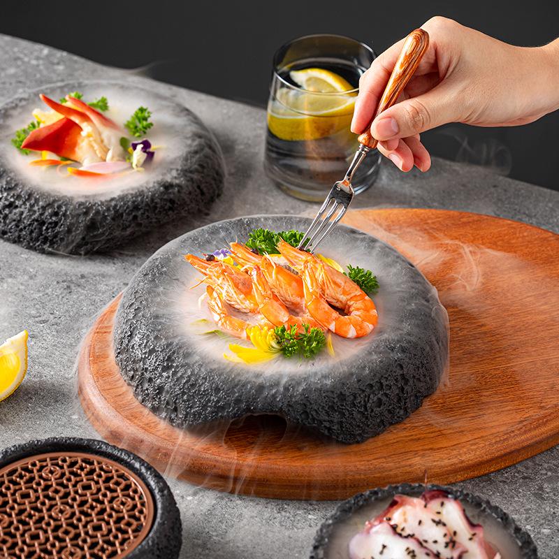 Specialty Meteorite Ball Plate - Japanese Style Creative Tableware with Dry Ice Effect