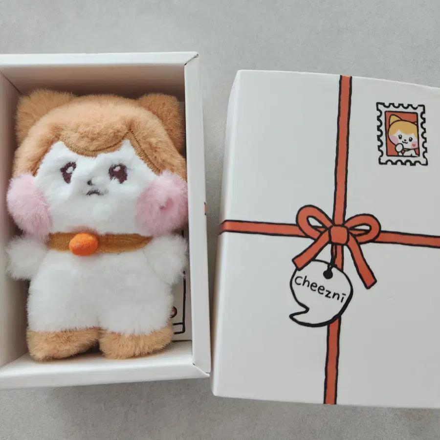 

Ive Mini-ni Liz Cheese