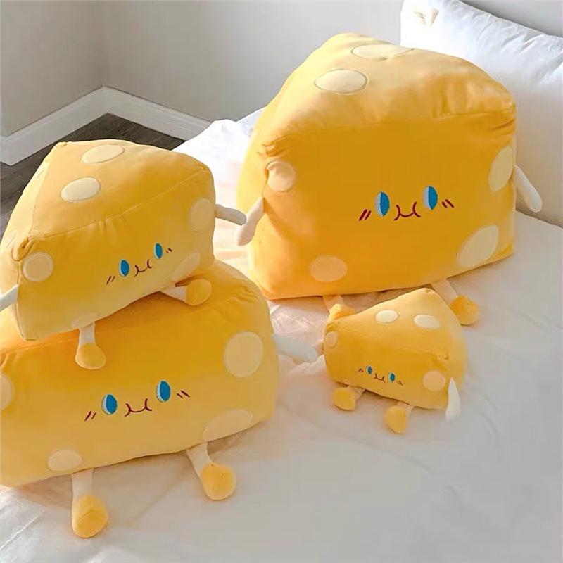 

Очаровательная плюшевая подушка в виде сердца-сыра для общежития или дивана Cheese Block 40*25 cm