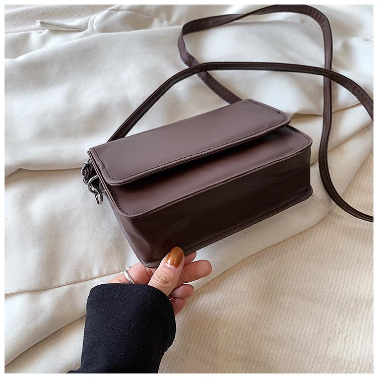 Trendige Streetstyle Umhängetasche 2023 Winter Neu Lässige Pendlertasche Retro Einfach Kleine Quadratische Tasche