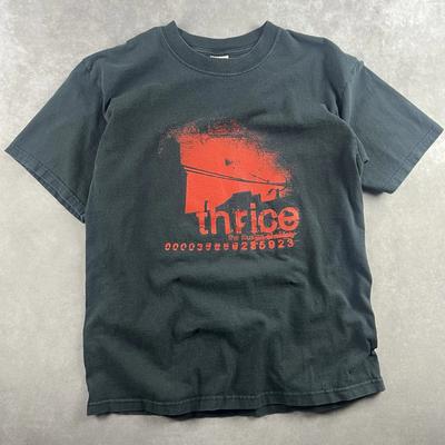 Üst giysisi – T-shirtler