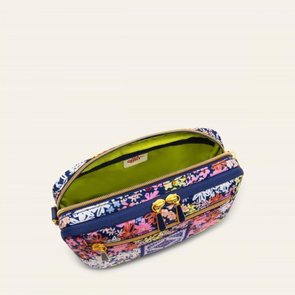 Oilily Sutton Shoulder Bag  Owhsybg008 
