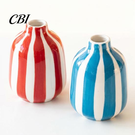 Décoration en Céramique Élégante pour Lieu de Mariage Vase Rayé, Porte-Fleurs Minimaliste Décoratif Moderne Vase à Texture Unique Style Maison Salon Bureau
