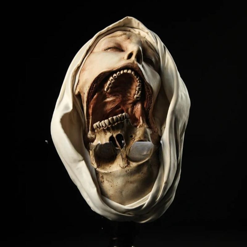 Halloween Couple Skull Decor Transfiguration Skull Statue Art Sculpture for Home Office Haunted House