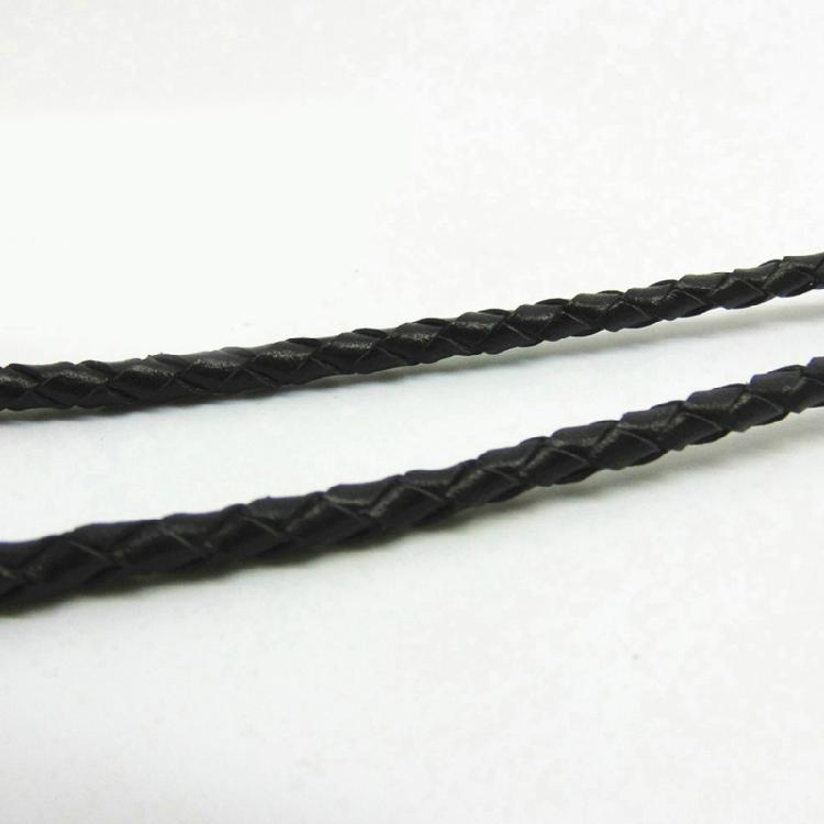 Distinctive Men's Leather Bolo Tie Men Leather Rodeos Necktie Garment Accessory for Parties And Casual Wear