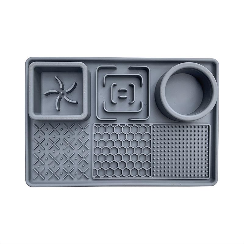 Silicone Non-Slip Waterproof Pet Feeding Mat - Easy Clean, Slow Feeder, Leakproof for Cats & Dogs