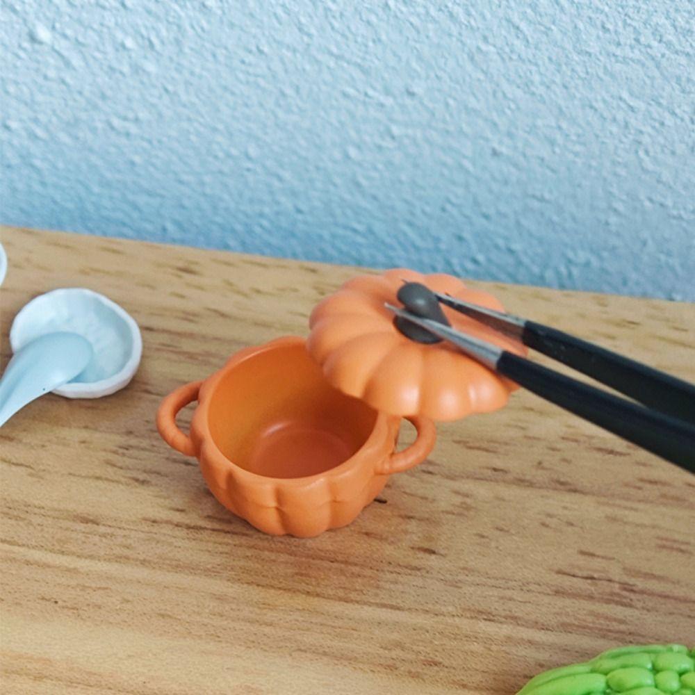 1/6 1/12 Doll Mini Pumpkin Soup Pot Alloy Dollhouse Halloween Decoration  Festival Supplies