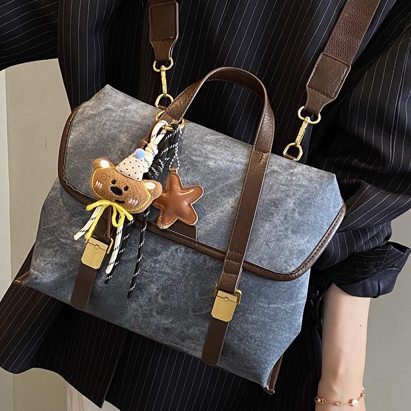 Large Capacity Bag Women's Autumn New Retro Matte Handbag Commuter Bag Single Shoulder Crossbody Double Shoulder Women's Bag