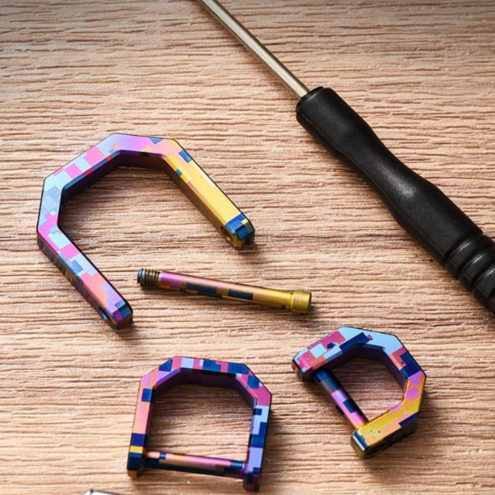 Tragbare Titan Hufeisen Schnallen Multifunktionale Schlüsselanhänger Haken Outdoor Zubehör