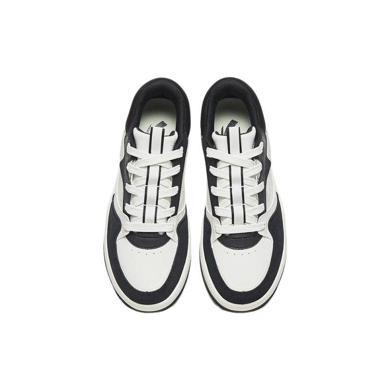 Anta C37 Series Anti Slip Wear Resistant Low Top Skateboard Shoes Women's Black White Sneakers 922338003-3