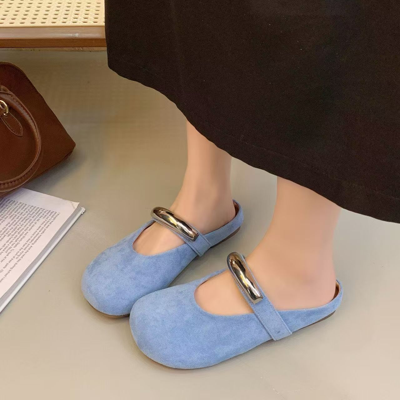 

Fashion Retro Ballerina Slipper Style Wide Toe Box Shoes Famous Brand Spring Comfortable Rubber Sole Ladies Sandals (Best Selling Deal) 35 синий