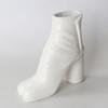 Modische Weiße Stiefel Harzvase, Gabelige Hohe Absätze Blumenarrangement, Kreativer Damenschuh Blumentopf, Heimdekoration
