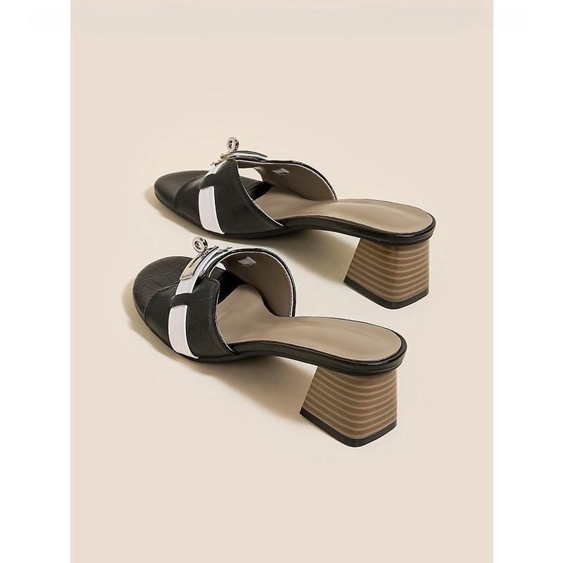Small gold buckle crocodile pattern Korean version of high-heeled sandals for women's summer wear thick heels and soft soles, one-word beach sandals