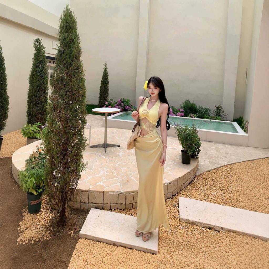 Seaside vacation yellow neck sling dress women's summer great-looking beach dress waist hip long skirt