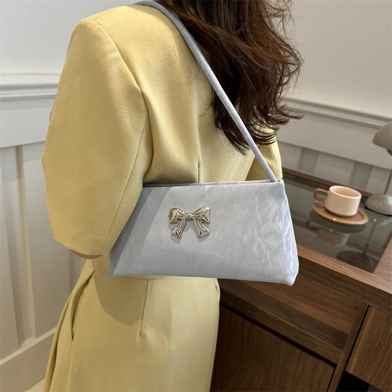 French Niche Bag Women's Bag 2025 Summer New Fashionable and Beautiful Shoulder Bag Foreign Style Bow Small Square Bag