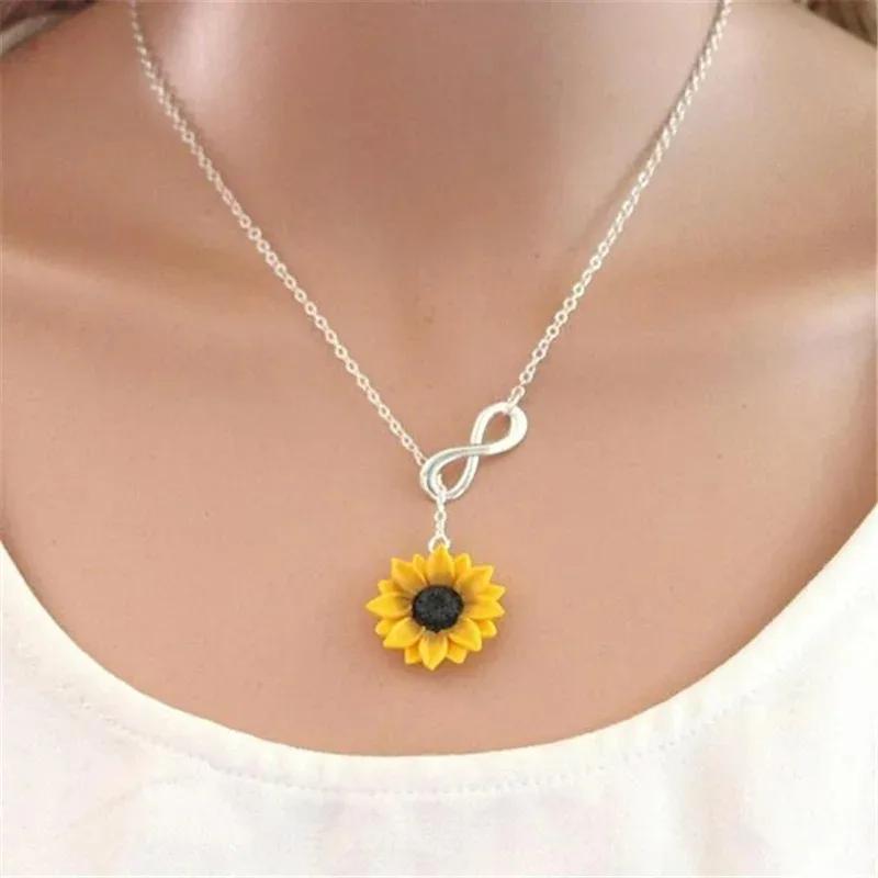 Daisy Fashion Simple Yellow Sunflower Heart Lariat Necklace Women Infinity Charm Bridal Flower Sunflower Bridesmaid Necklace