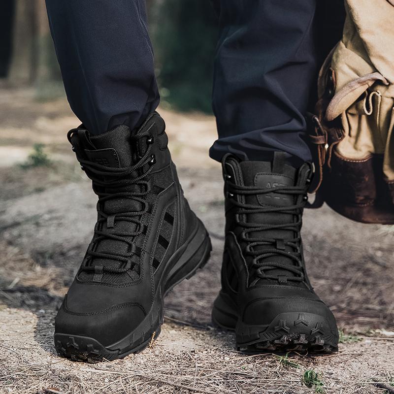 Luxury Brand Male Sneaker Men High Top Boots Climbing Hiking Shoes Mens Desert Work Safety Shoes Ankle New Men Outdoor Boots