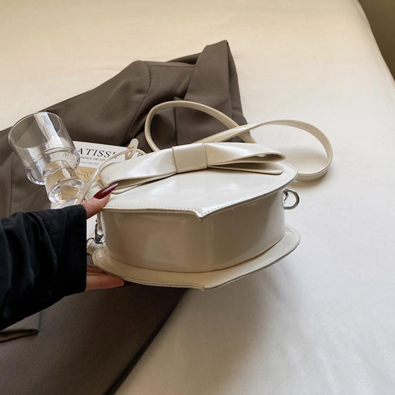 Trendy Love Shaped Small Handbag Butterfly Knot Single Shoulder Bags Fashion Versatile Heart Pendant Crossbody Bag