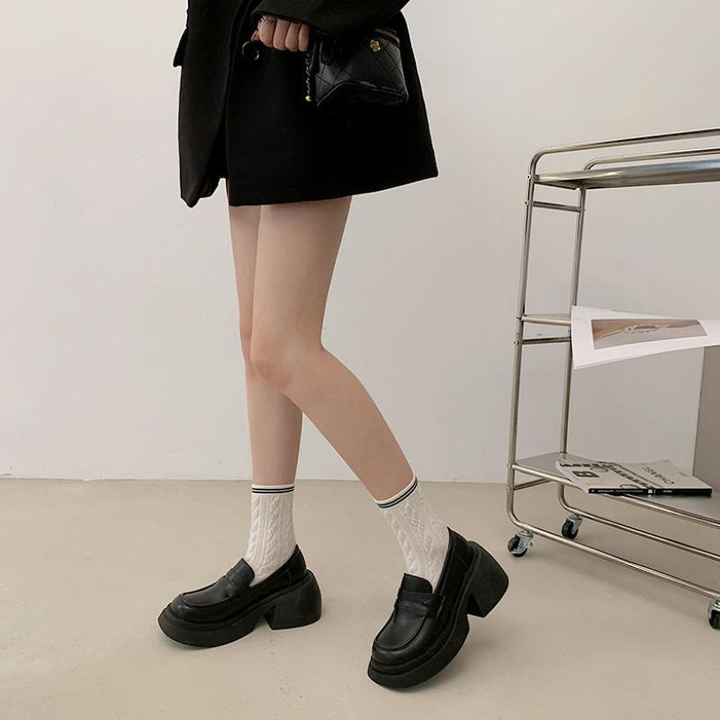 Ladies Pumps Evening Women's Shoes Luxury Leather Casual Cute Kawaii Platform Square Heels Round Toe Shoe Lastest High Quality E