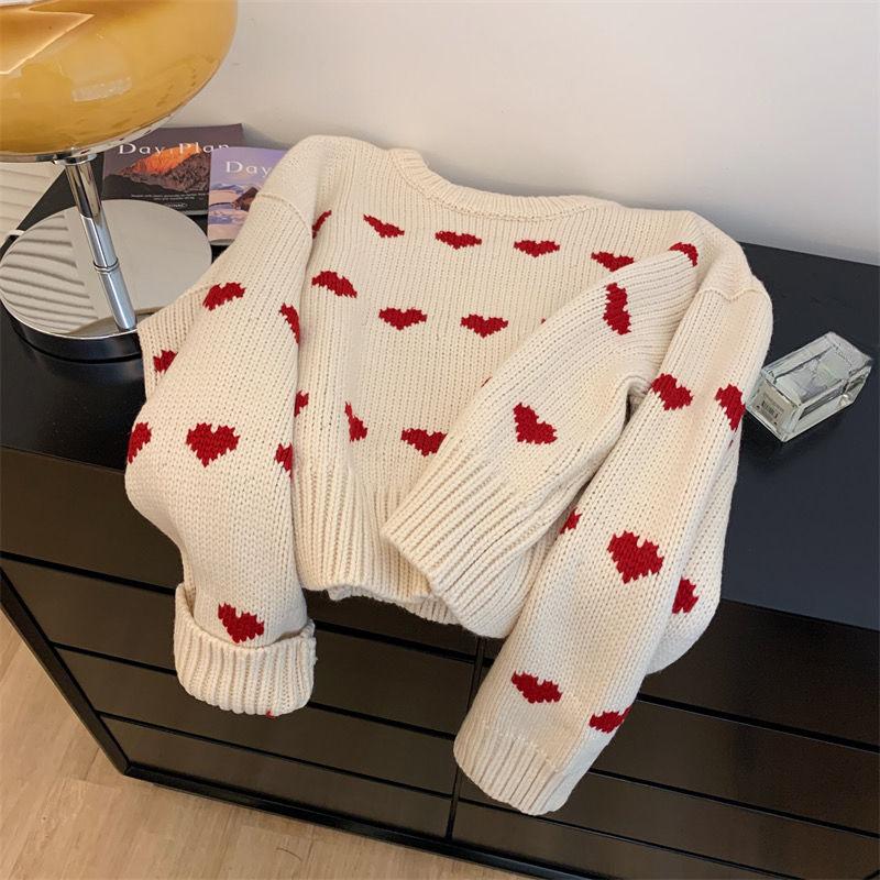 Women's Autumn & Winter Sweet Cute Heart Fashion Jacquard Sweater Lazy Loose Crew Neck Knit Top Short Style