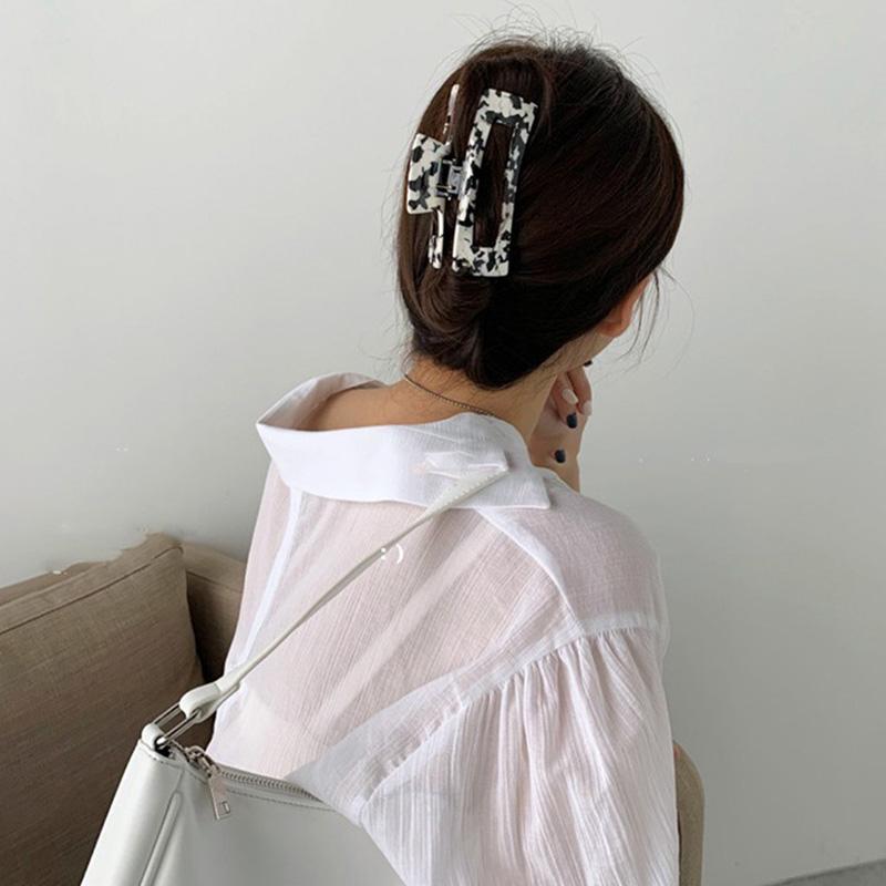 1pc Black and White Cow Color Grip Clip, New Ins Hair Clip, Butterfly Hollow Hair Clip, Back of the Head Hair Clip, Hair Clip