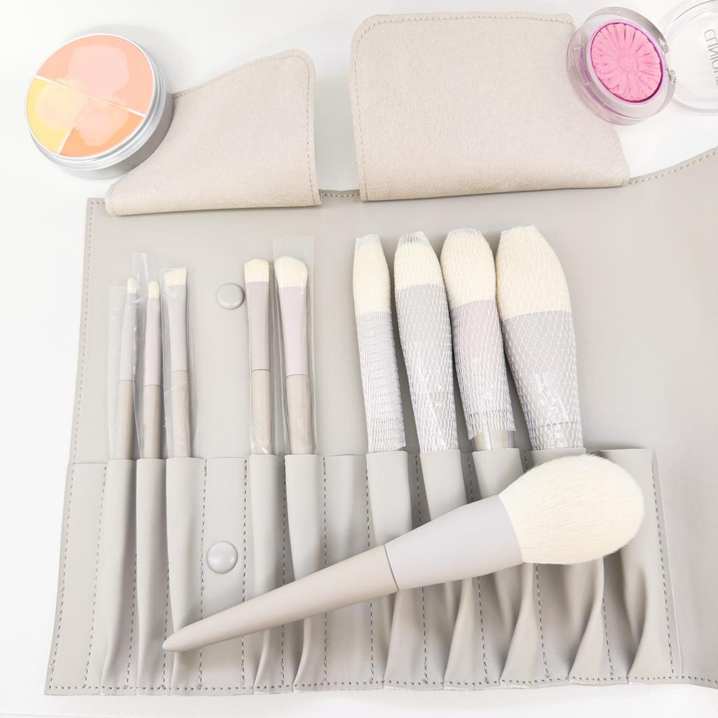 10Pcs Matte Gray Handle Makeup Brush Set Rubber Paint Soft Dense Fiber Face Eye Brushes Professional Elegant Kit