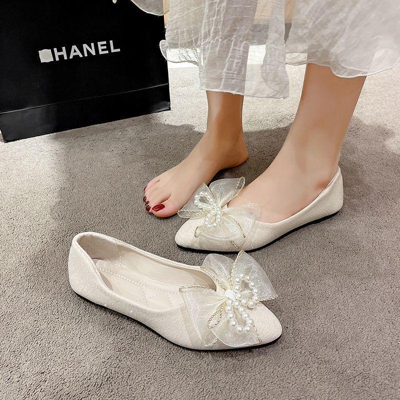 Bow Pearl One Pedal Pointed Single Shoes Women's 2025 Spring New Xiaoxiangfeng Flat Bottom Korean Version Doudou Shoes Women