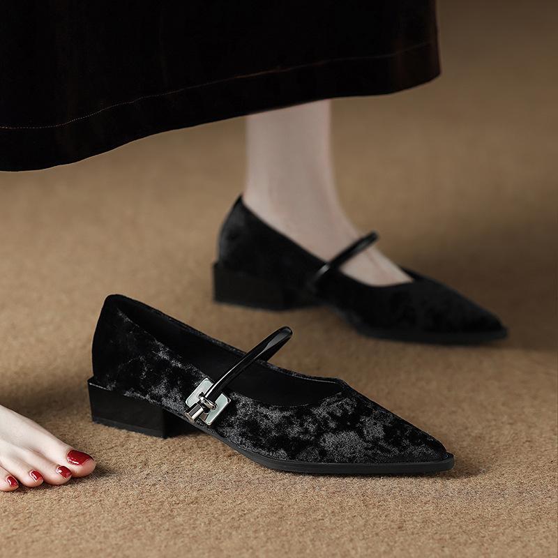 73598-10 Neue Schuhe im chinesischen Stil mit kleinem Absatz für Damen, Temperamentvoll, Senior, Mary Jane Schuhe für Frühling und Herbst 2025