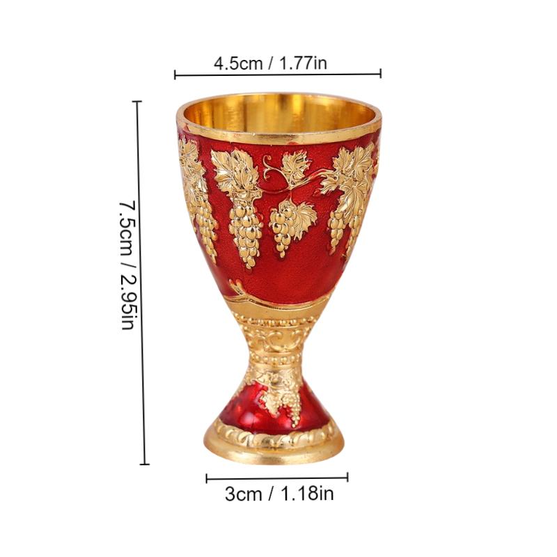 1ks Kovový pohár evropského stylu Baijiu Kreativní pohár na zahraniční víno Zinková slitina na stopce Rodinný barový pohár na párty pohár na víno