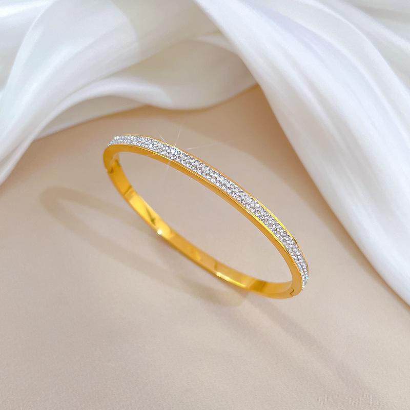 Titanium Steel European And American Light Luxury Titanium Steel Bracelet Minimalist Retro Full Diamond Stainless Steel Jewelry