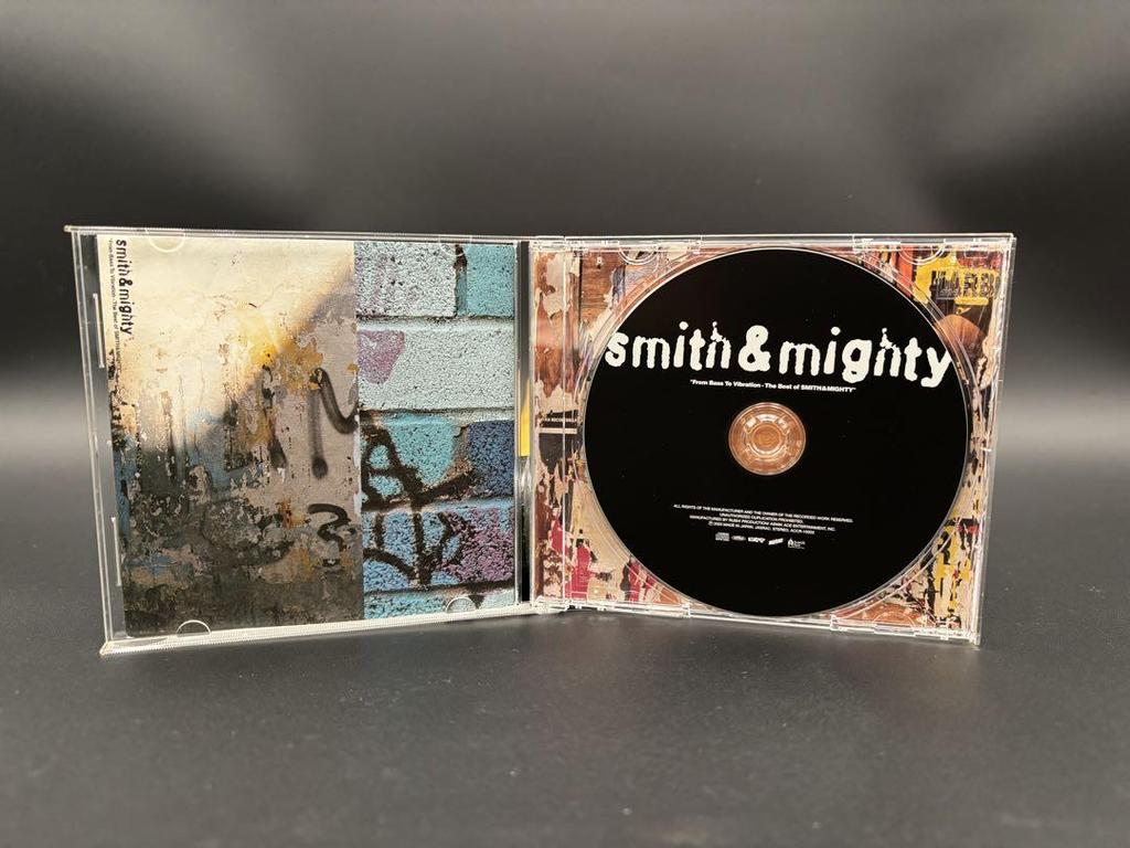 [USED] smith & mighty From Bass To Vibration
