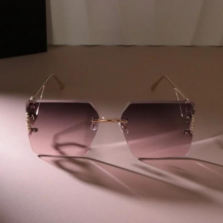 Big Frame Classic Square Sunglasses Women Men Designer Personality Sun Glasses Female Male Colors Mirror Sun Glasses