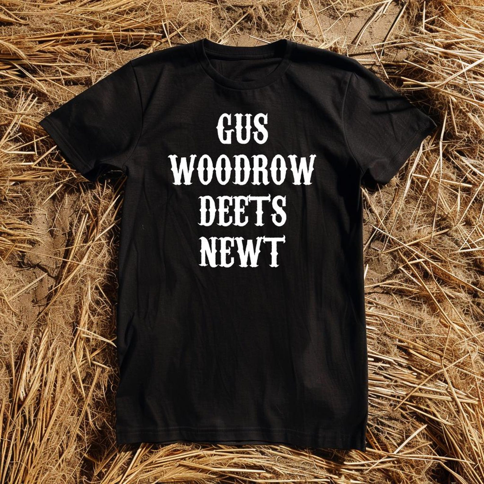 Gus Woodrow Deets Newt - Unisex T-Shirt M