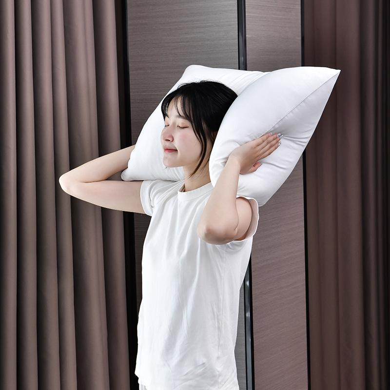 Premium Feder-Samt Nackenstützkissen für Zuhause & Hotel (Einzeln/Paar)