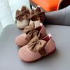 Spring/Autumn Girls' Leather Shoes with Bow, Square-Toe Soft-Sole Walking Flats for 1-Year-Old Babies, Breathable Anti-Slip Infant Shoes.