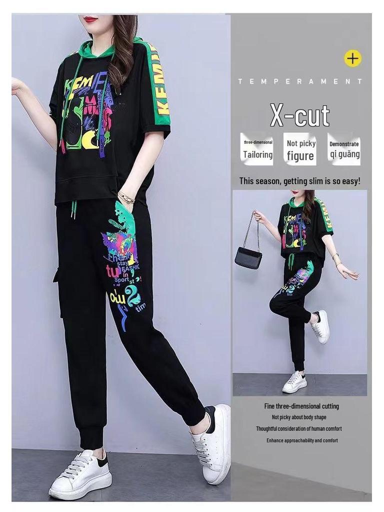 Women's Summer 2025 Hooded Tracksuit: Stylish Loose-Fit Two-Piece with Trendy Print Design.